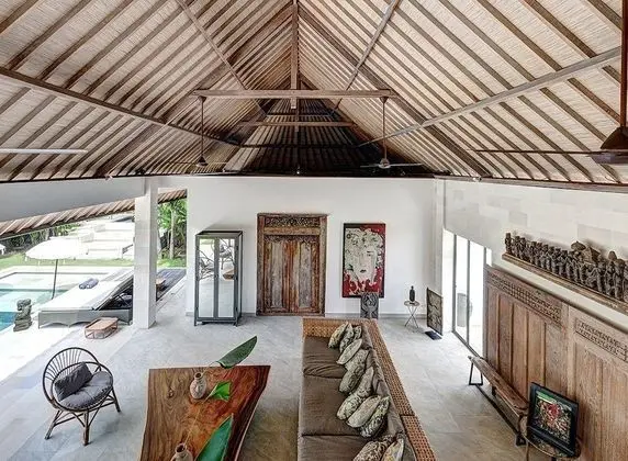 Villa, 5 Yatak Odası, Kişiye Özel Havuzlu (Nyoman)