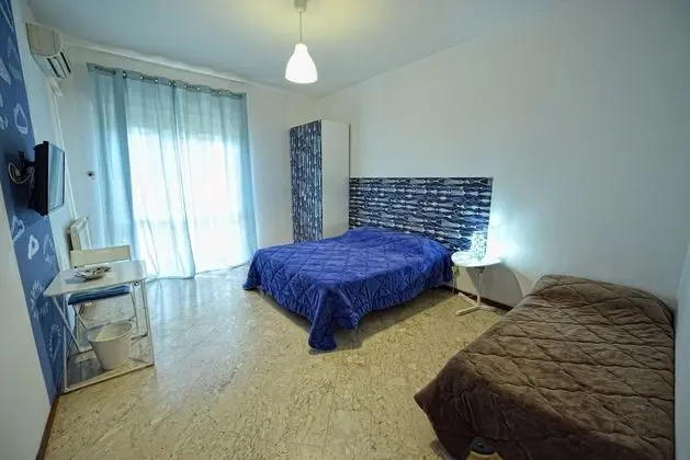 Tek Büyük Yataklı Oda (Private external bathroom)