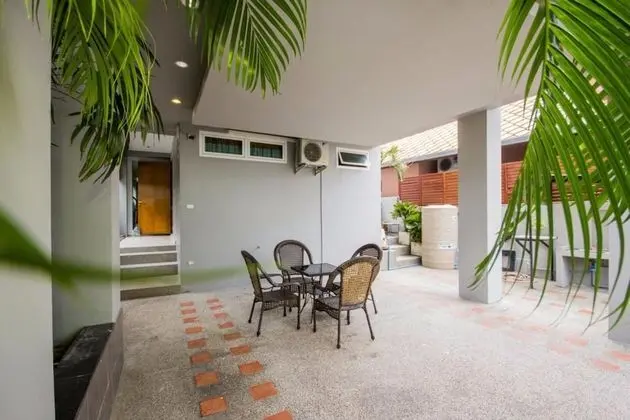 3 Bedroom Villa with Garden View