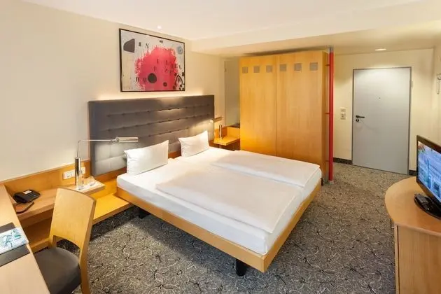 Comfort Tek Büyük Yataklı Oda