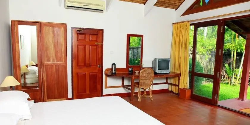 Kır Evi, 1 En Büyük (King) Boy Yatak, Bahçeli