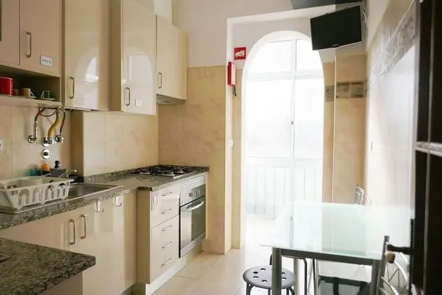 Design Tek Büyük Yataklı Oda