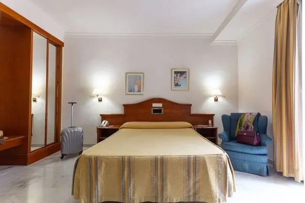 İki Ayrı Yataklı Oda (+ Extra Bed / 2adults + 1child)