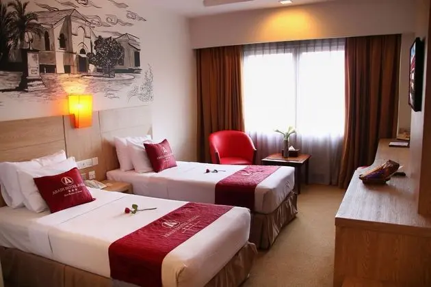 Deluxe Tek Büyük veya İki Ayrı Yataklı Oda
