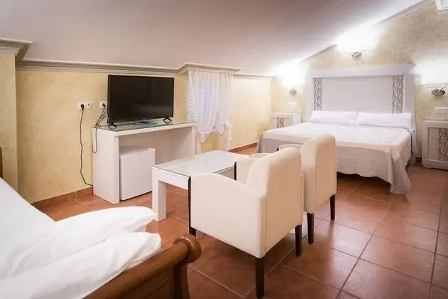 Superior Çatı Katı Süiti (Penthouse), Sıcak Su Küveti (Triple, no elevator)