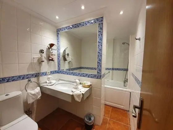 Superior Çatı Katı Süiti (Penthouse), Sıcak Su Küveti (Triple, no elevator)