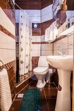 Comfort Tek Büyük veya İki Ayrı Yataklı Oda