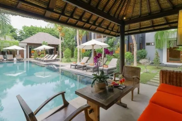 Villa, 5 Yatak Odası, Kişiye Özel Havuzlu