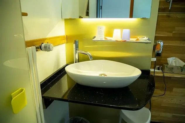 Deluxe Üç Kişilik Oda