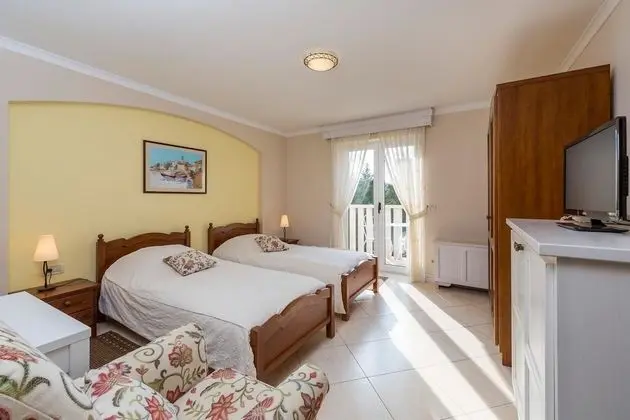 Tek Büyük Yataklı Oda, Balkon, Park Manzaralı