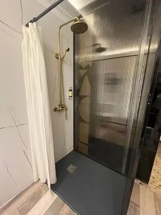 Tek Büyük Yataklı Oda (Petit)
