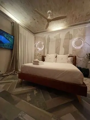 Tek Büyük Yataklı Oda (Petit)