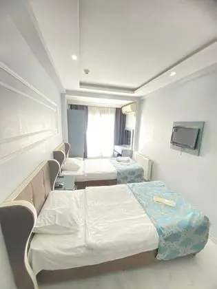 Standard Tek Büyük veya İki Ayrı Yataklı Oda