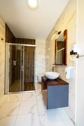 Standard Balkonlu Dağ Manzaralı Oda