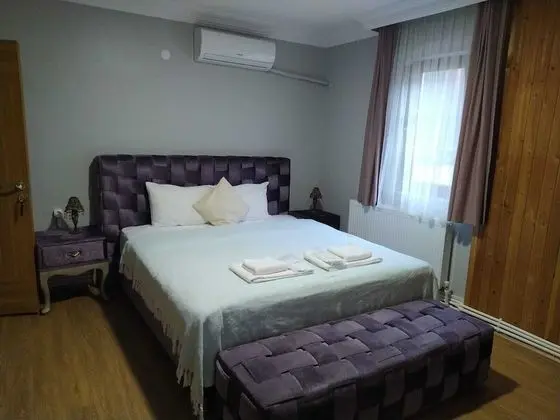 Deluxe Tek Büyük Yataklı Oda, Bahçe Manzaralı