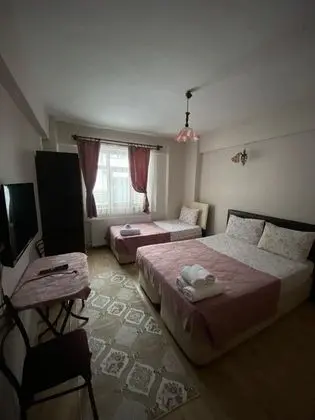 Üç Kişilik Aile Odası