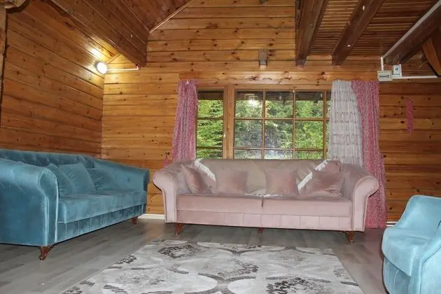 Family Bungalov, Sigara İçilebilir (Dag Evi)