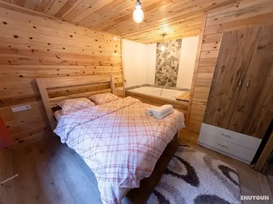Corner Jakuzi Ve Somineli Suite Oda 1