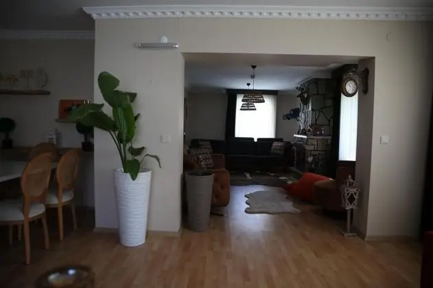 Villa - 4 Yatak Odalı, Kısmi Orman ve İç Bahçe Manzaralı, Aileye Özel
