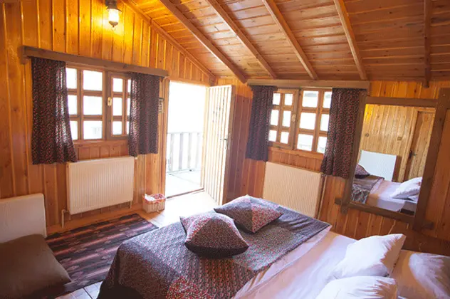 Standart Oda, Bahçe Manzaralı