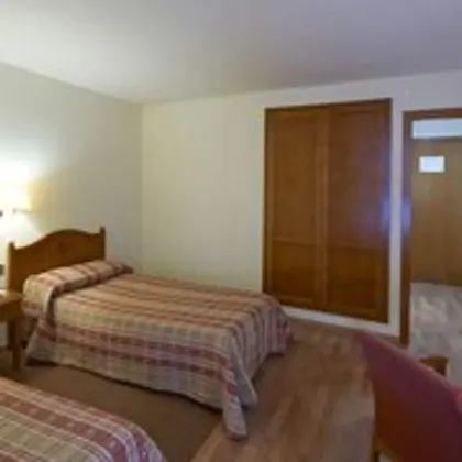 Tek Büyük veya İki Ayrı Yataklı Oda