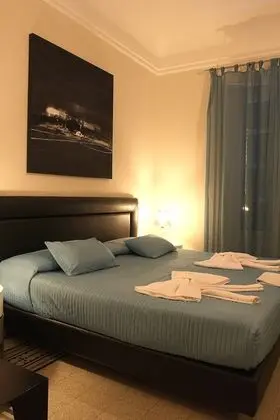 Tek Büyük veya İki Ayrı Yataklı Oda