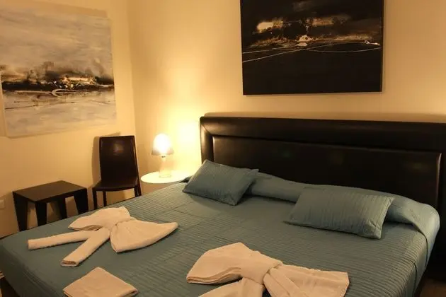 Tek Büyük veya İki Ayrı Yataklı Oda