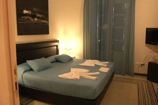 Tek Büyük veya İki Ayrı Yataklı Oda