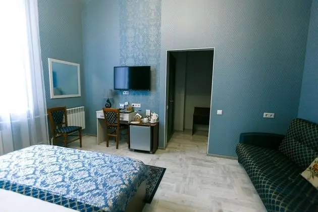 Comfort Tek Büyük Yataklı Oda