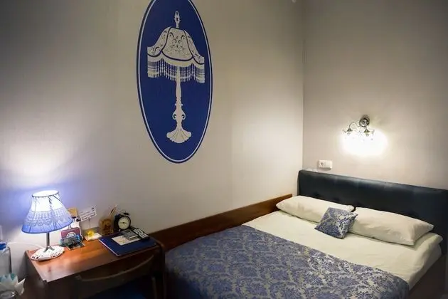 Standard Tek Büyük Yataklı Oda