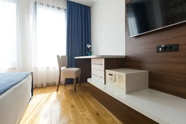 Tek Büyük Yataklı Oda, 1 En Büyük (King) Boy Yatak