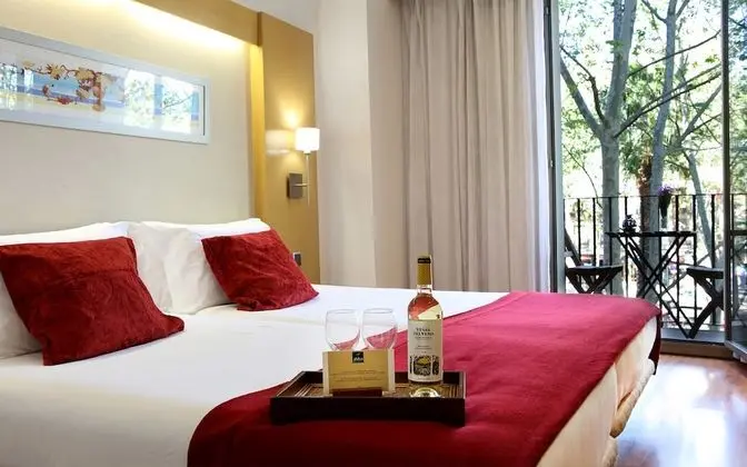 Üç Kişilik Oda (2 adults +1 child)
