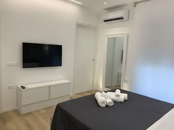 Standard Apart Daire, 2 Yatak Odası, Mutfak, Şehir Manzaralı
