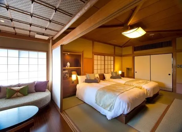İki Ayrı Yataklı Oda (Open-air Bath, Japanese Meals)