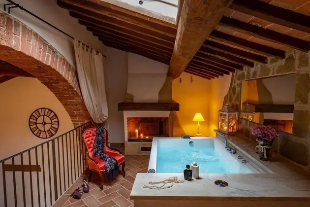 Royal Süit, Sıcak Su Küveti (SPA)