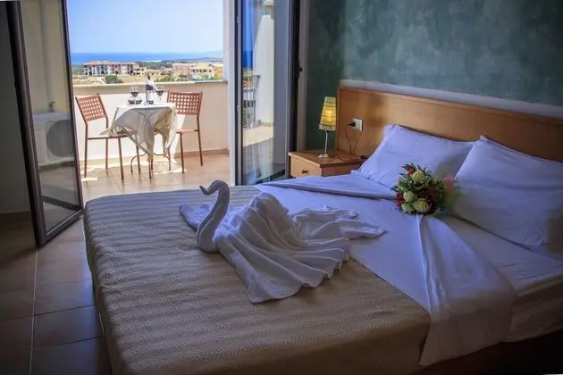 Tek Büyük Yataklı Oda, Balkon, Deniz Manzaralı