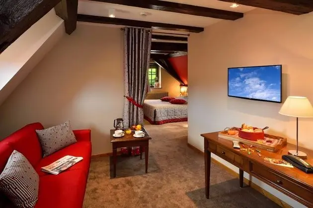 Luxury Tek Büyük Yataklı Oda