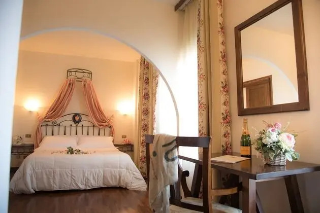 Superior Tek Büyük Yataklı Oda