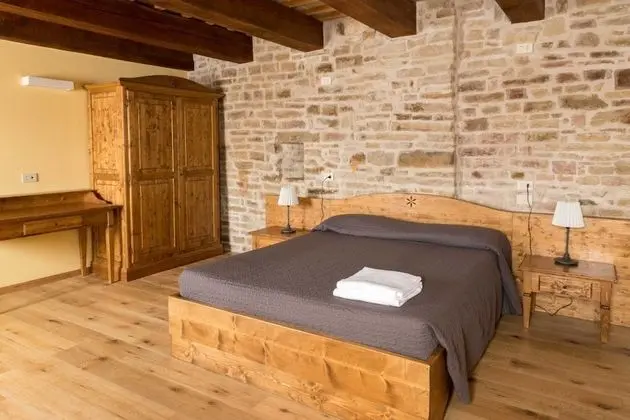 Comfort Tek Büyük Yataklı Oda