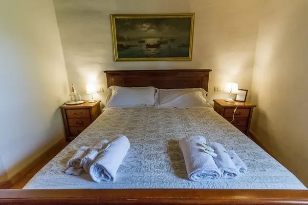 Classic Tek Büyük Yataklı Oda