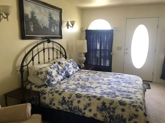 Tek Büyük Yataklı Oda (Blue)