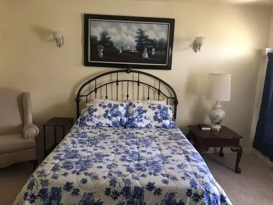 Tek Büyük Yataklı Oda (Blue)