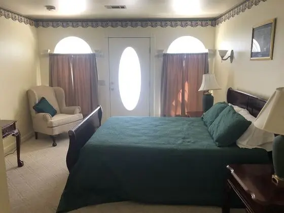 Tek Büyük Yataklı Oda (Jade)