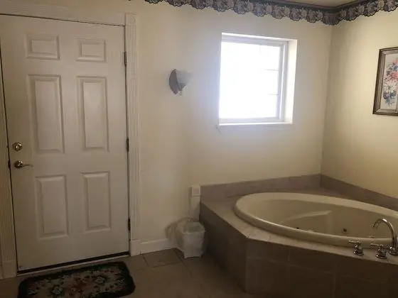 Tek Büyük Yataklı Oda (Jade)