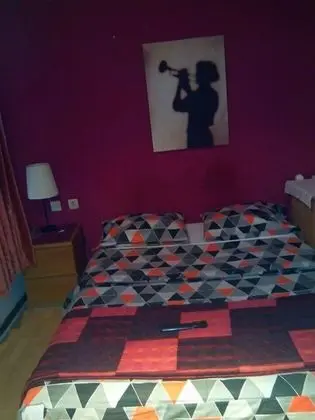 Tek Büyük Yataklı Oda