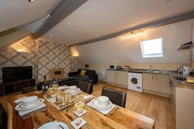 Deluxe Çatı Katı Süiti (Penthouse), Birden Çok Yatak Odası