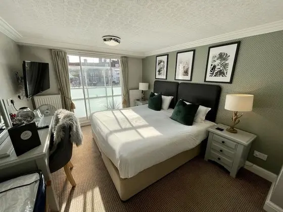 Deluxe Tek Büyük veya İki Ayrı Yataklı Oda (Room 3)