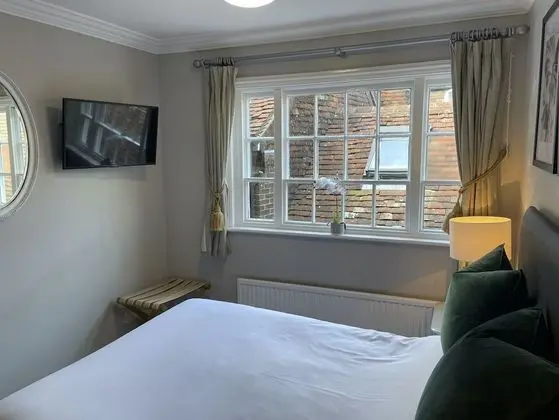Tek Büyük Yataklı Oda (Room 5)
