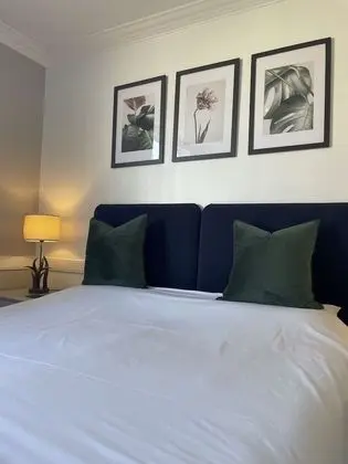 Tek Büyük Yataklı Oda (Room 5)