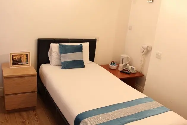 Tek Kişilik Oda